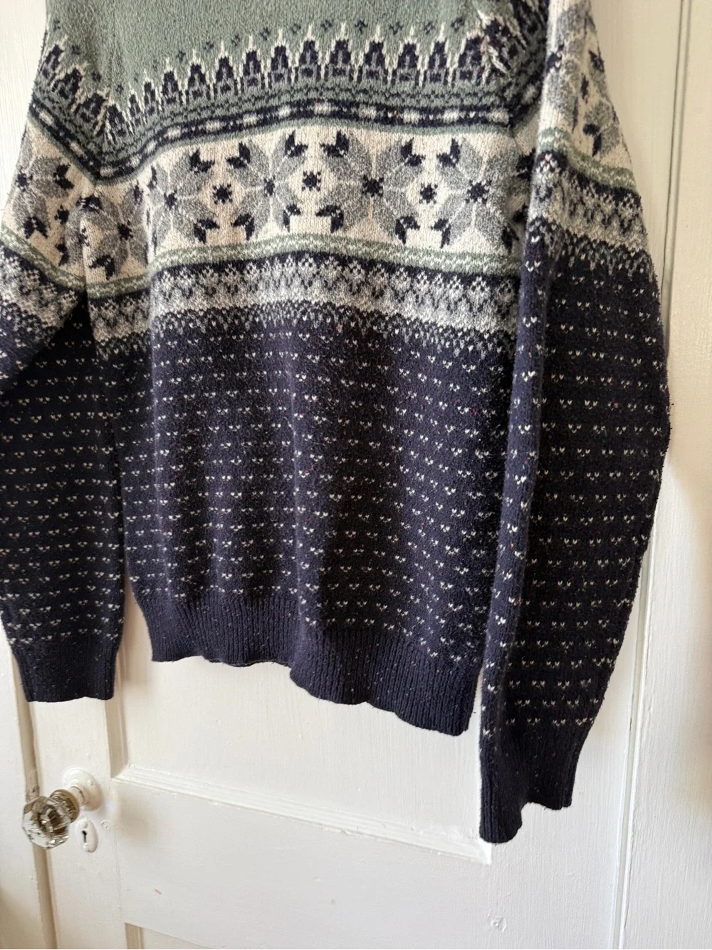 Sonoma Fair Isle Crewneck Sweater in Green, Black and Cream size Small